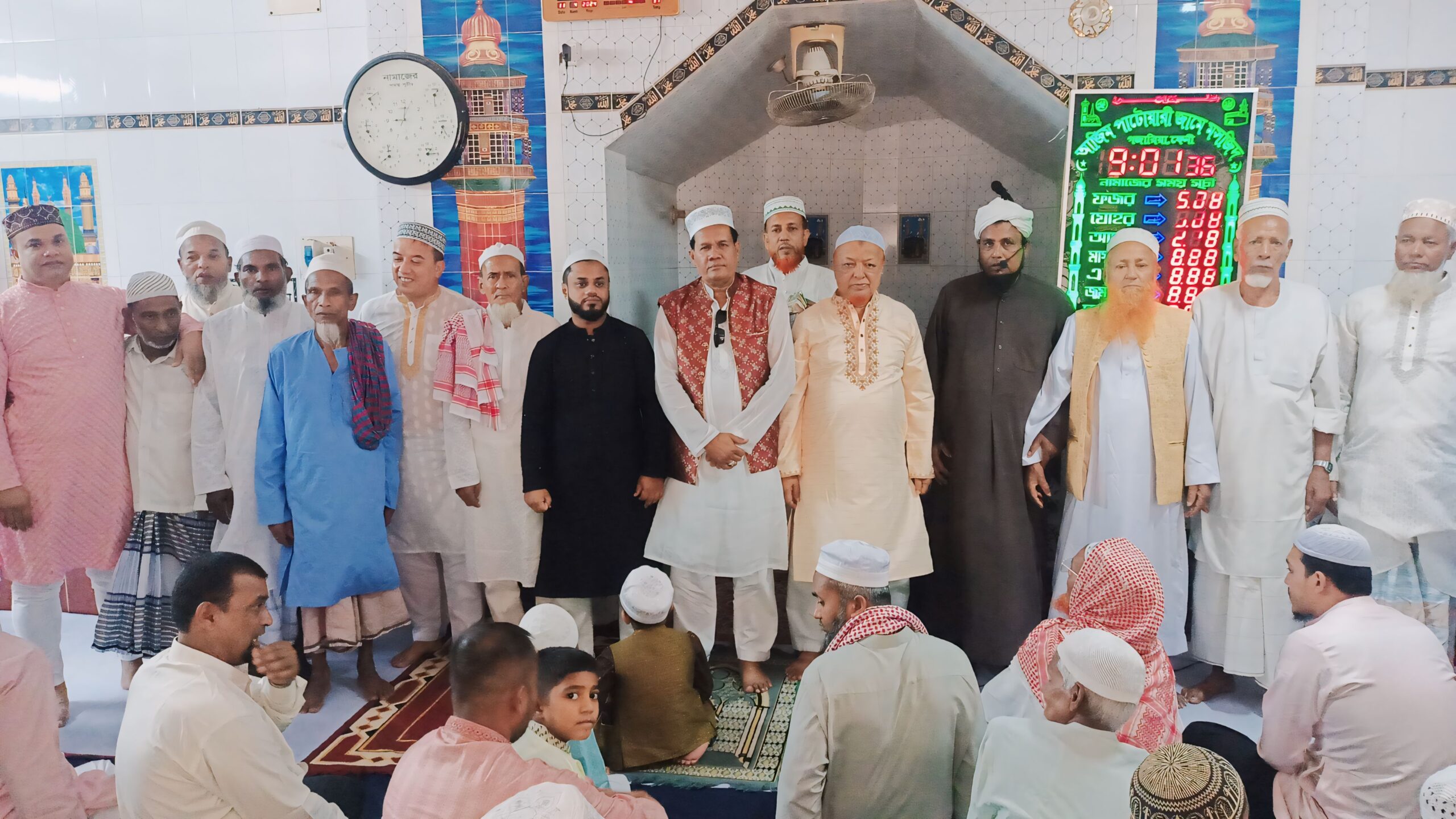 আজিম পাটোয়ারী জামে মসজিদের কমিটি ঘোষণা: সভাপতি আলাউদ্দিন, সাধারণ সম্পাদক নুর আহম্মদ